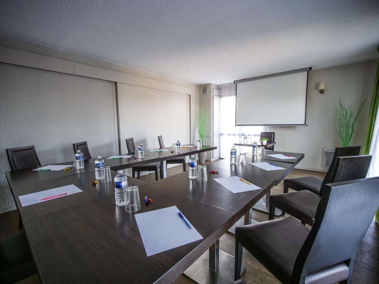 Hotel Inn Design Resto Novo Langres Exterior photo